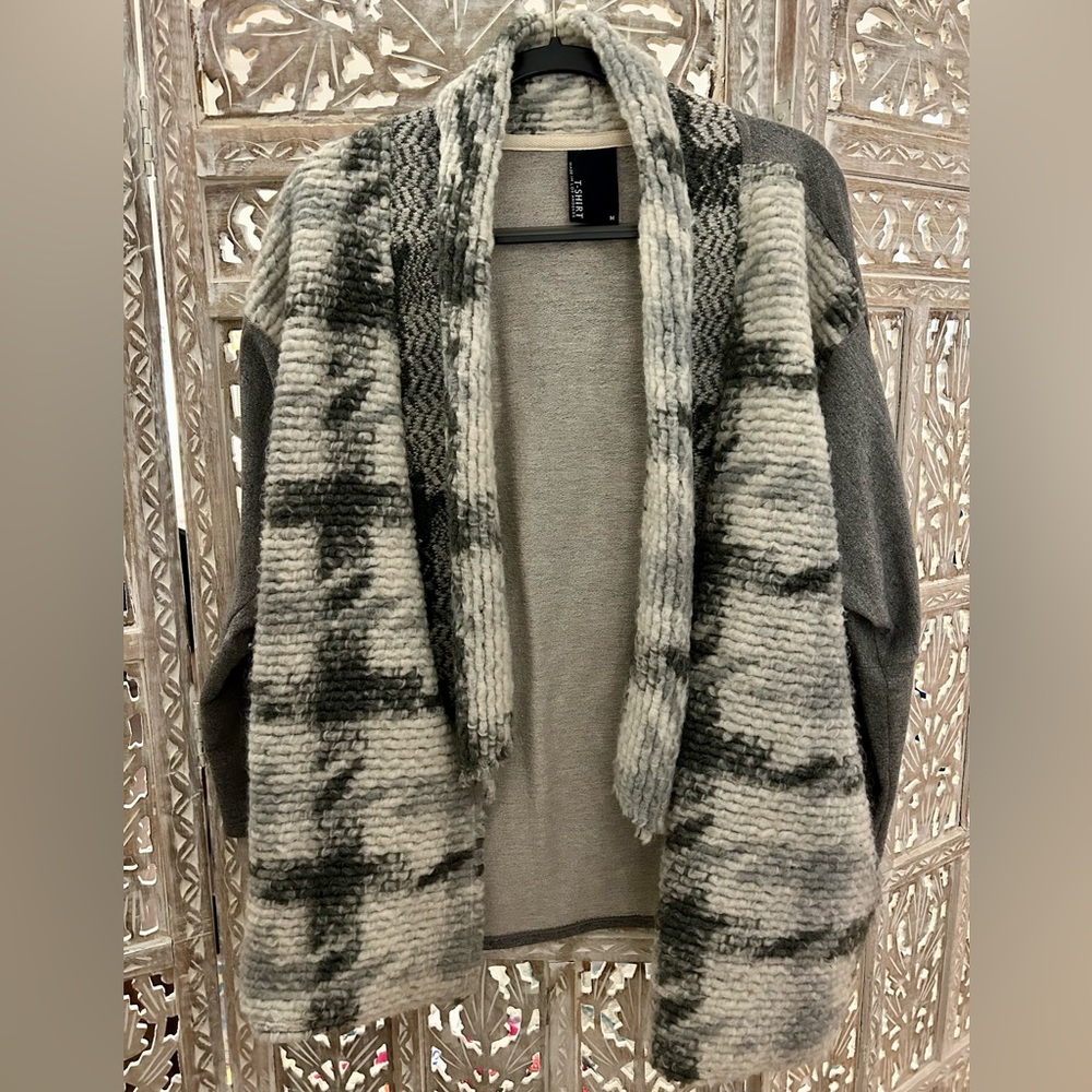 Anthropologie gray & white wool blend cardigan